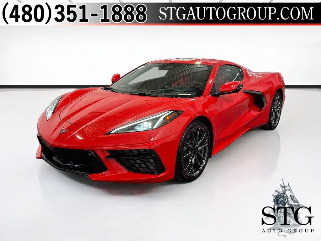 2024 Chevrolet Corvette Stingray — photo 1 of 13