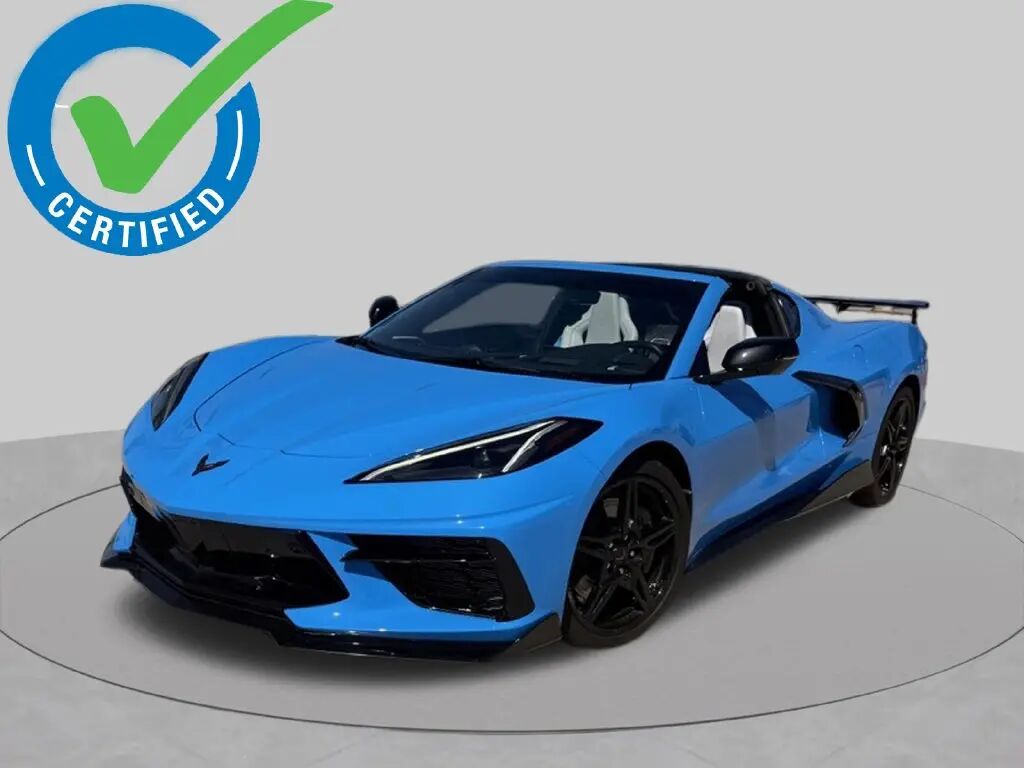 2021 Chevrolet Corvette Stingray — photo 1 of 13