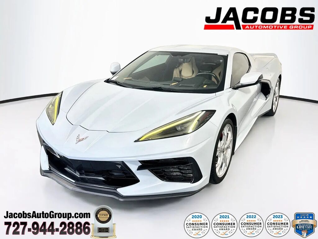 2021 Chevrolet Corvette Stingray — photo 1 of 13