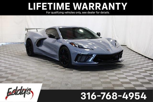 2025 Chevrolet Corvette Stingray — photo 1 of 26