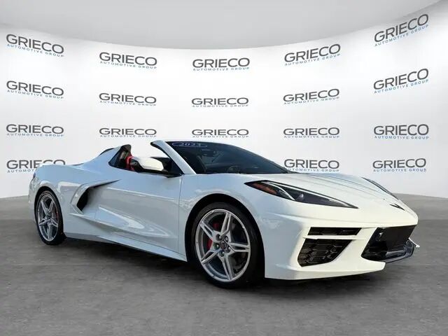 2023 Chevrolet Corvette Stingray — photo 1 of 14