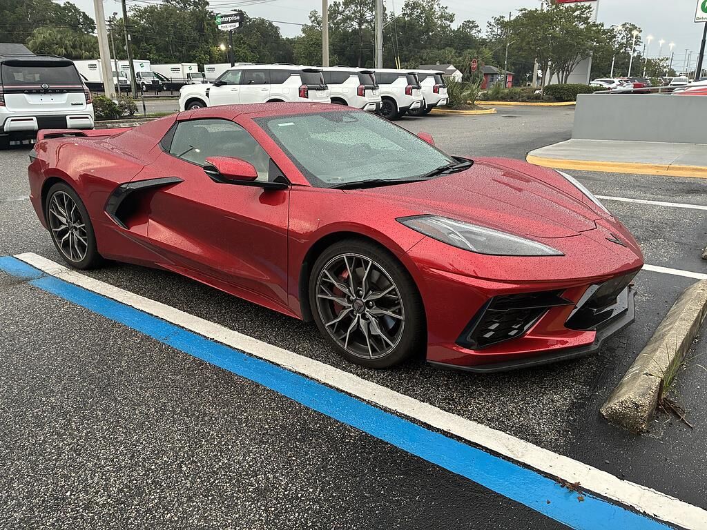 2024 Chevrolet Corvette Stingray — photo 1 of 14