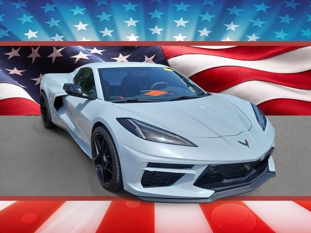 2023 Chevrolet Corvette Stingray — photo 1 of 13