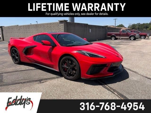 2021 Chevrolet Corvette Stingray — photo 1 of 13