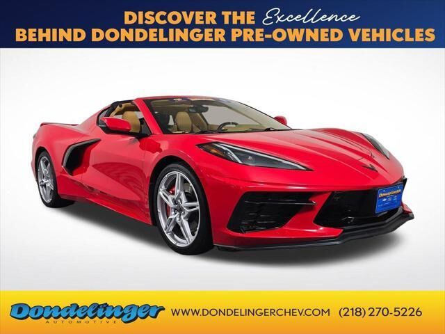 2021 Chevrolet Corvette Stingray — photo 1 of 2