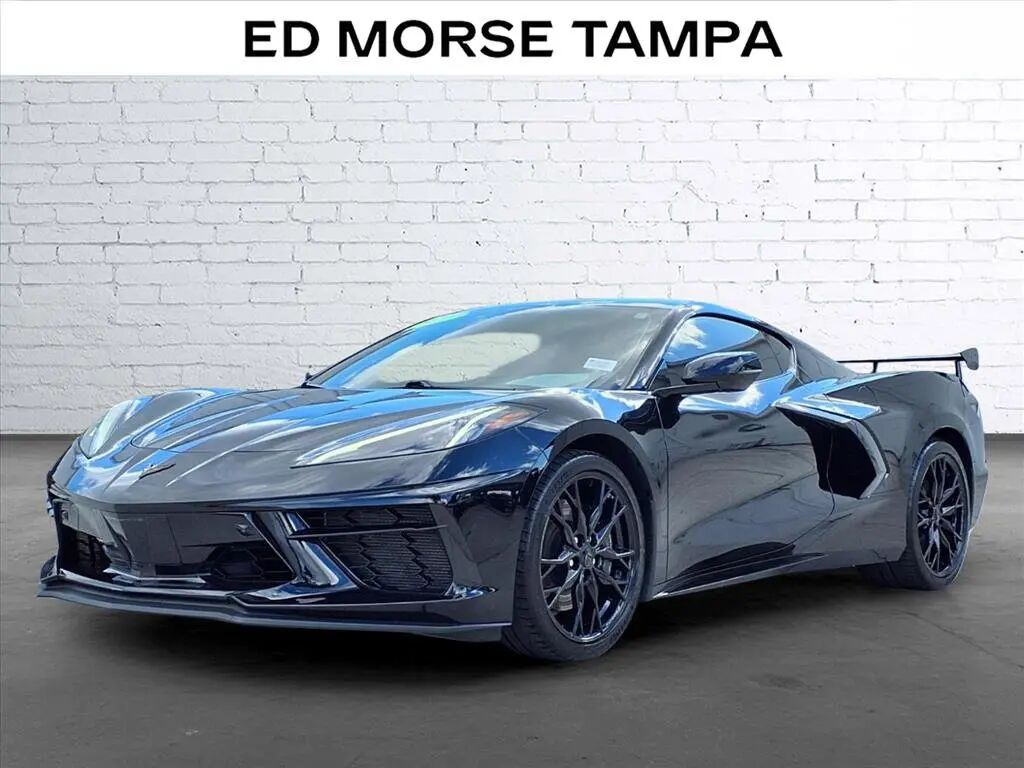 2023 Chevrolet Corvette Stingray — photo 1 of 13