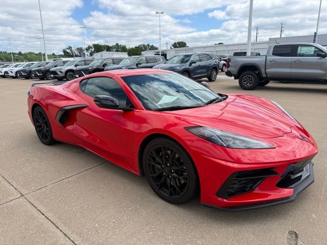 2024 Chevrolet Corvette Stingray — photo 1 of 13