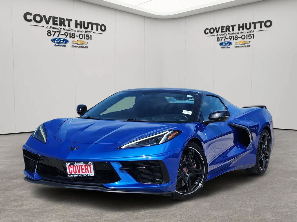 2023 Chevrolet Corvette Stingray — photo 1 of 14
