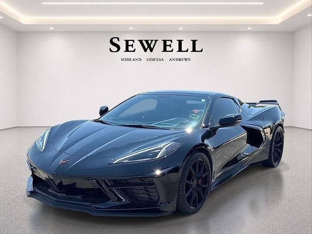 2022 Chevrolet Corvette Stingray — photo 1 of 26