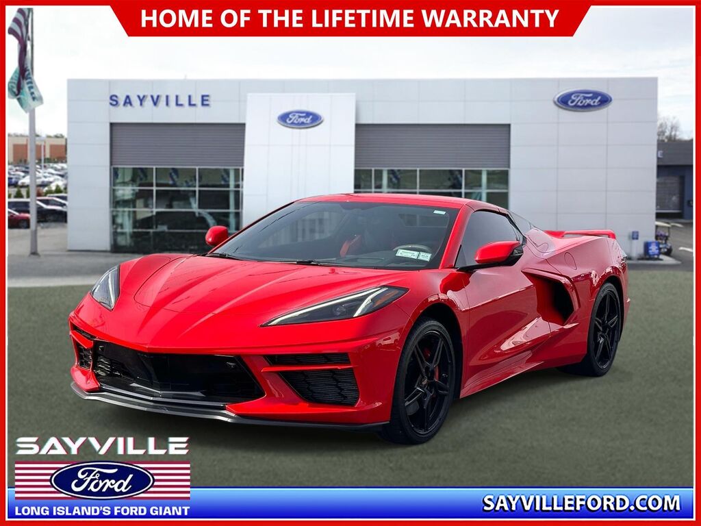 2022 Chevrolet Corvette Stingray — photo 1 of 27