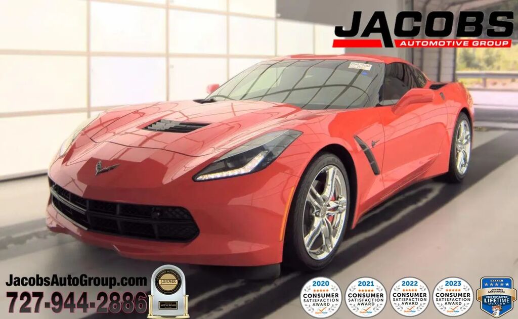 2017 Chevrolet Corvette Stingray — photo 1 of 11
