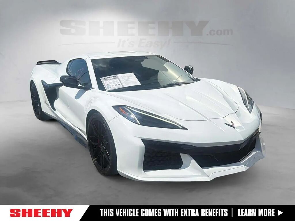 2025 Chevrolet Corvette Z06 — photo 1 of 23
