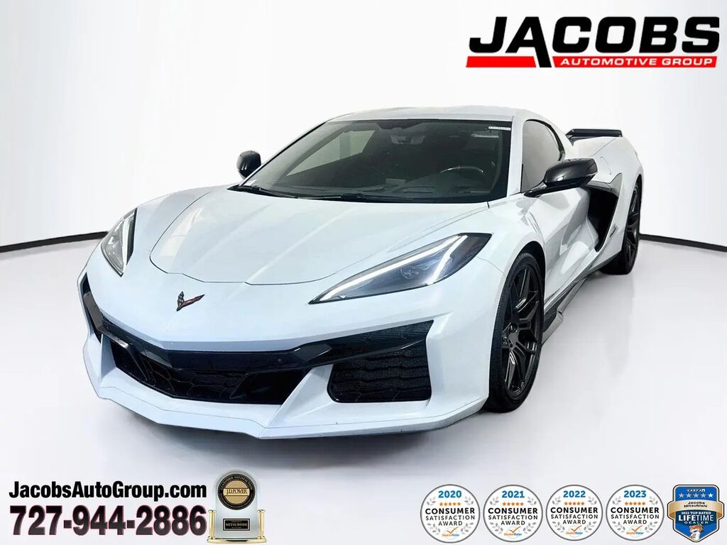 2023 Chevrolet Corvette Z06 — photo 1 of 13
