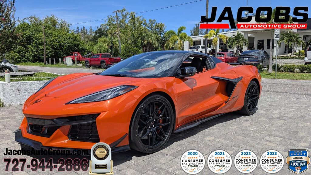 2025 Chevrolet Corvette Z06 — photo 1 of 13