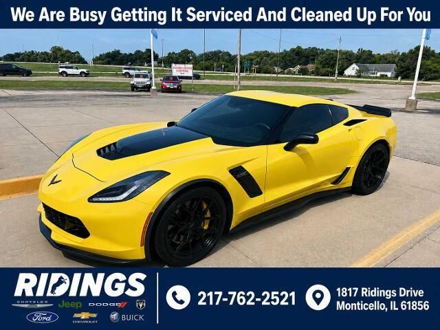 2016 Chevrolet Corvette Z06 — photo 1 of 13