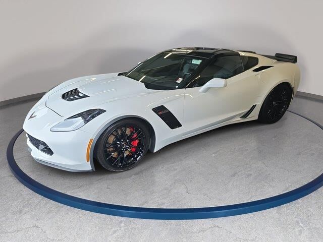 2015 Chevrolet Corvette Z06 — photo 1 of 13