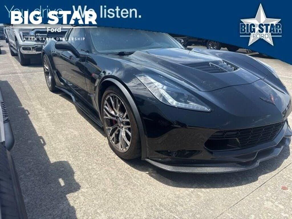 2015 Chevrolet Corvette Z06 — photo 1 of 2