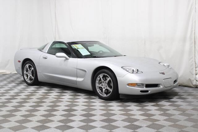 2000 Chevrolet Corvette Base — photo 1 of 13
