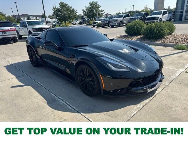 2017 Chevrolet Corvette Grand Sport — photo 1 of 2