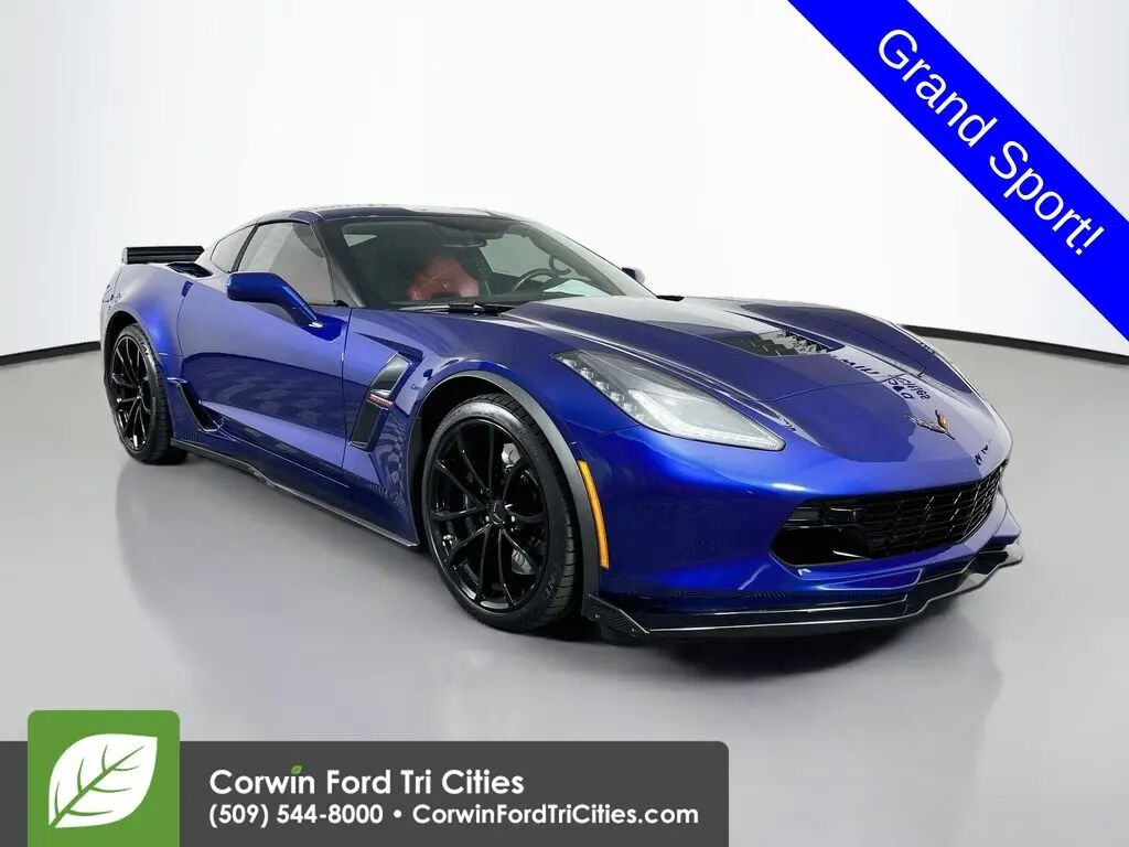 2017 Chevrolet Corvette Grand Sport — photo 1 of 13