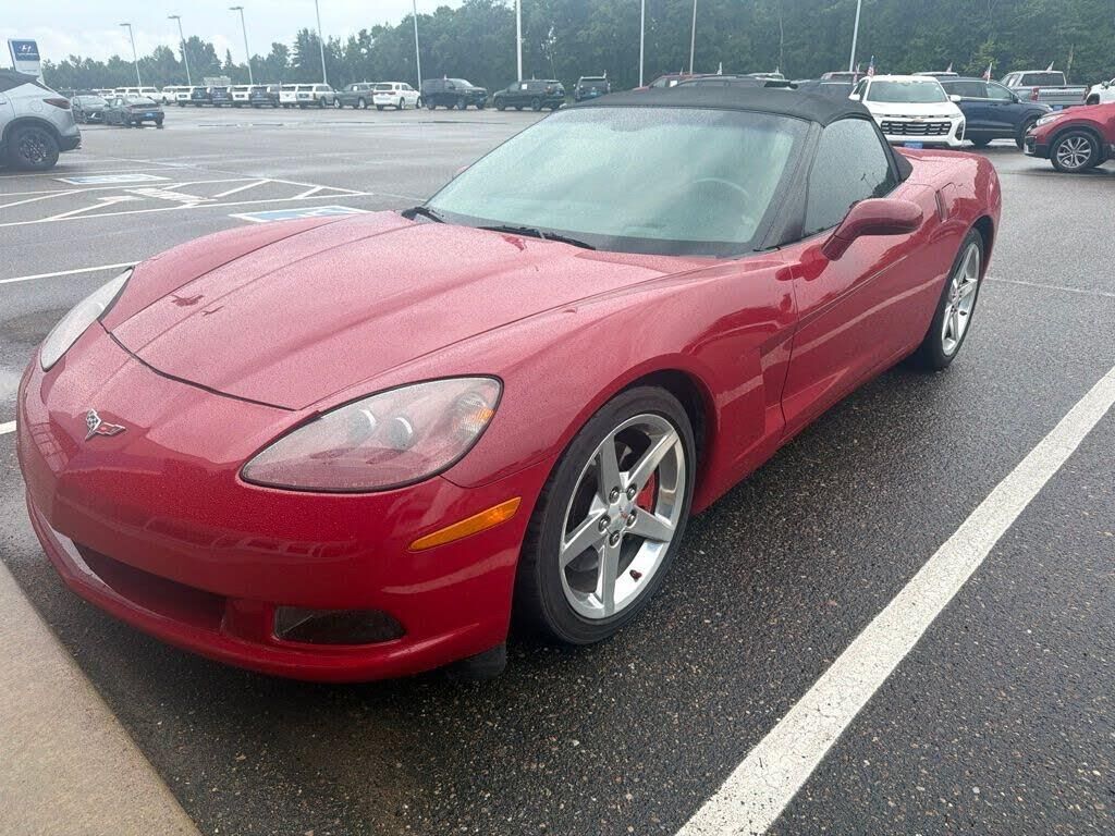 2005 Chevrolet Corvette Base — photo 1 of 1