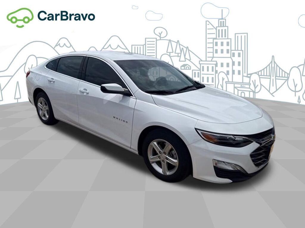 2024 Chevrolet Malibu LS — photo 1 of 7