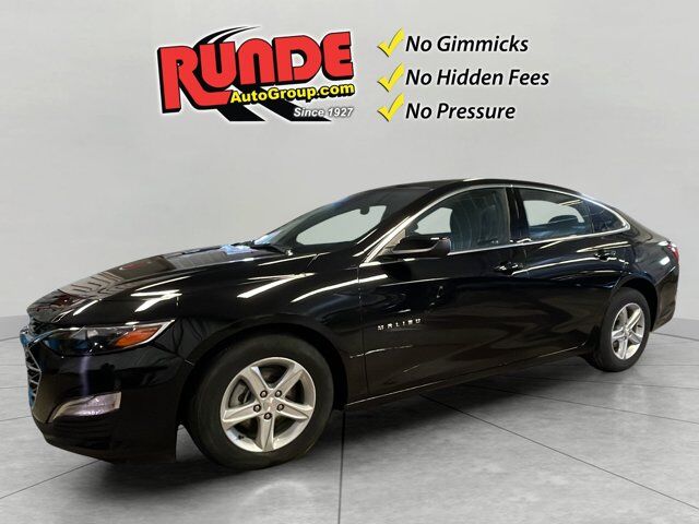 2025 Chevrolet Malibu LS