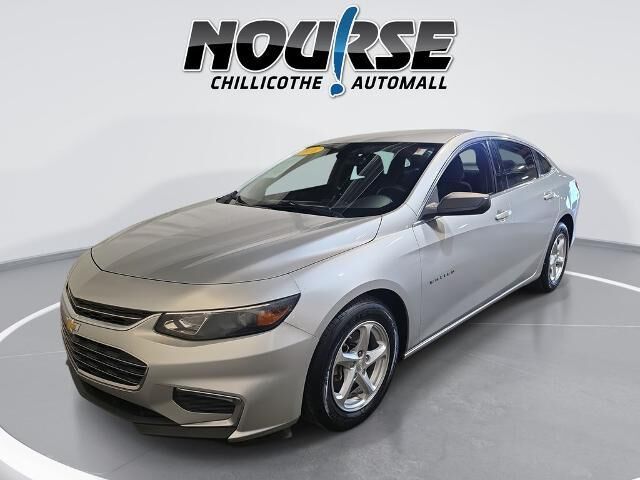 2016 Chevrolet Malibu LS — photo 1 of 13