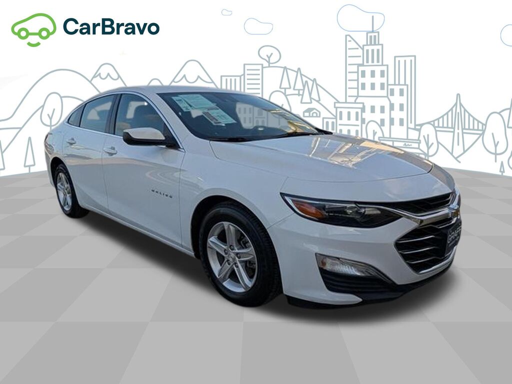 2024 Chevrolet Malibu LS — photo 1 of 6