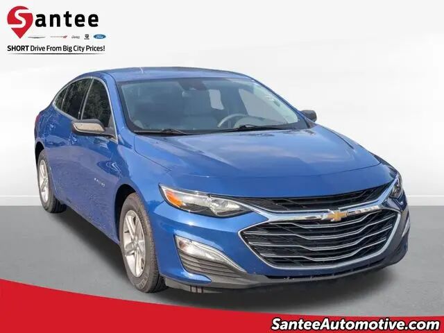 2023 Chevrolet Malibu LS Fleet — photo 1 of 18