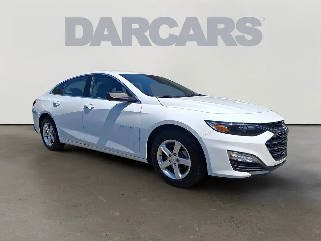 2023 Chevrolet Malibu LS Fleet — photo 1 of 13