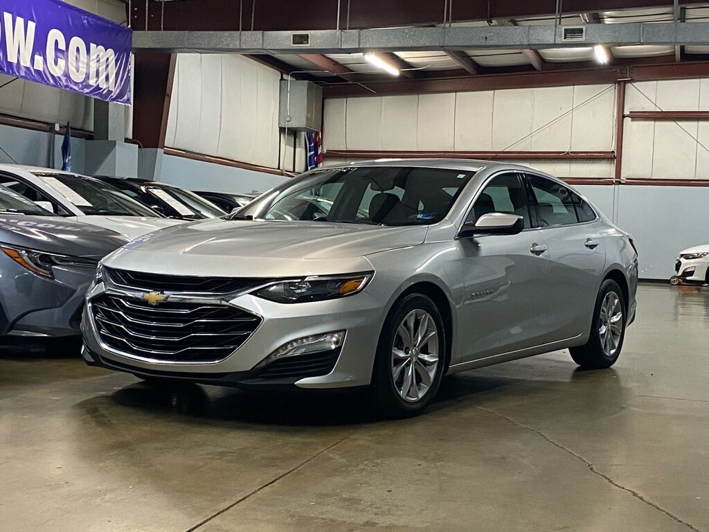 2021 Chevrolet Malibu LT — photo 1 of 13