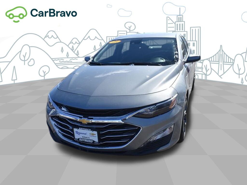 2023 Chevrolet Malibu LT — photo 1 of 6