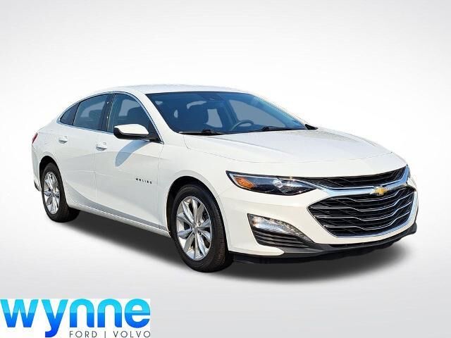 2024 Chevrolet Malibu LT — photo 1 of 26