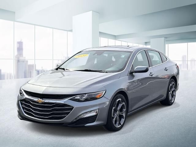 2024 Chevrolet Malibu LT — photo 1 of 13