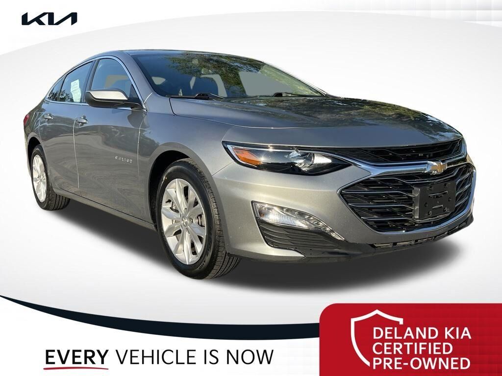 2024 Chevrolet Malibu LT — photo 1 of 16