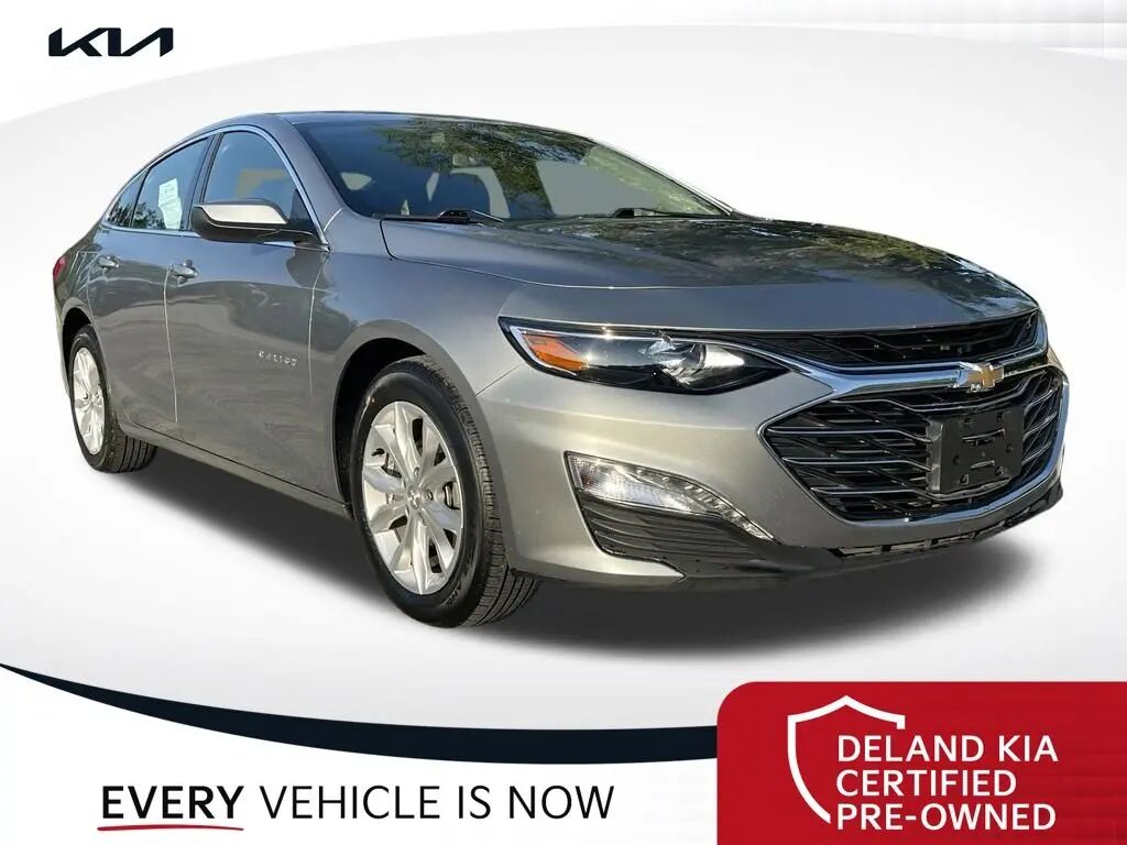2024 Chevrolet Malibu LT — photo 1 of 13