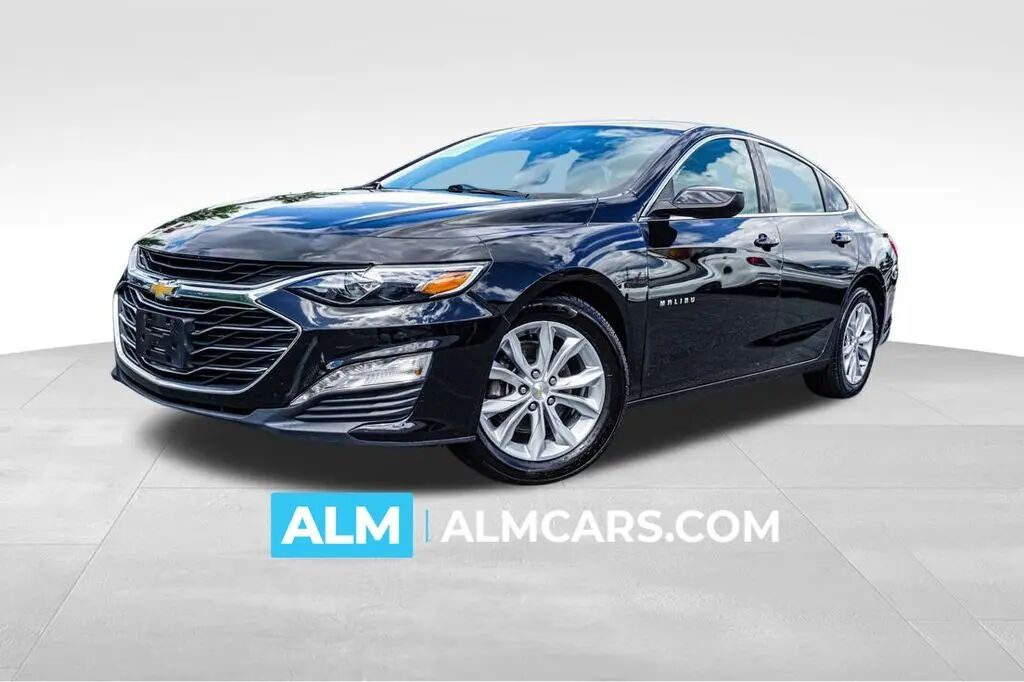 2024 Chevrolet Malibu LT — photo 1 of 21