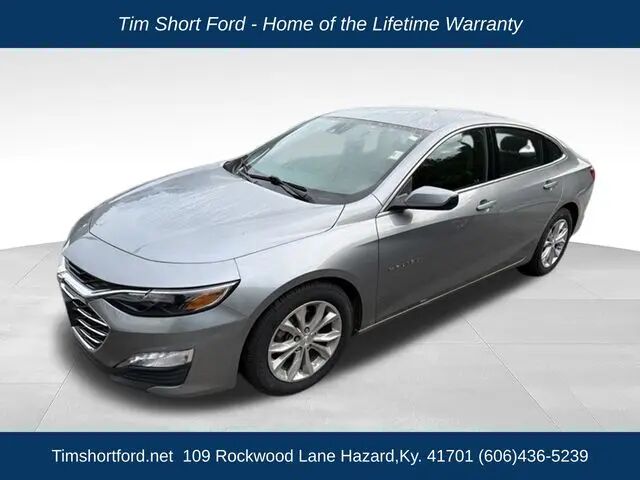 2023 Chevrolet Malibu LT — photo 1 of 15