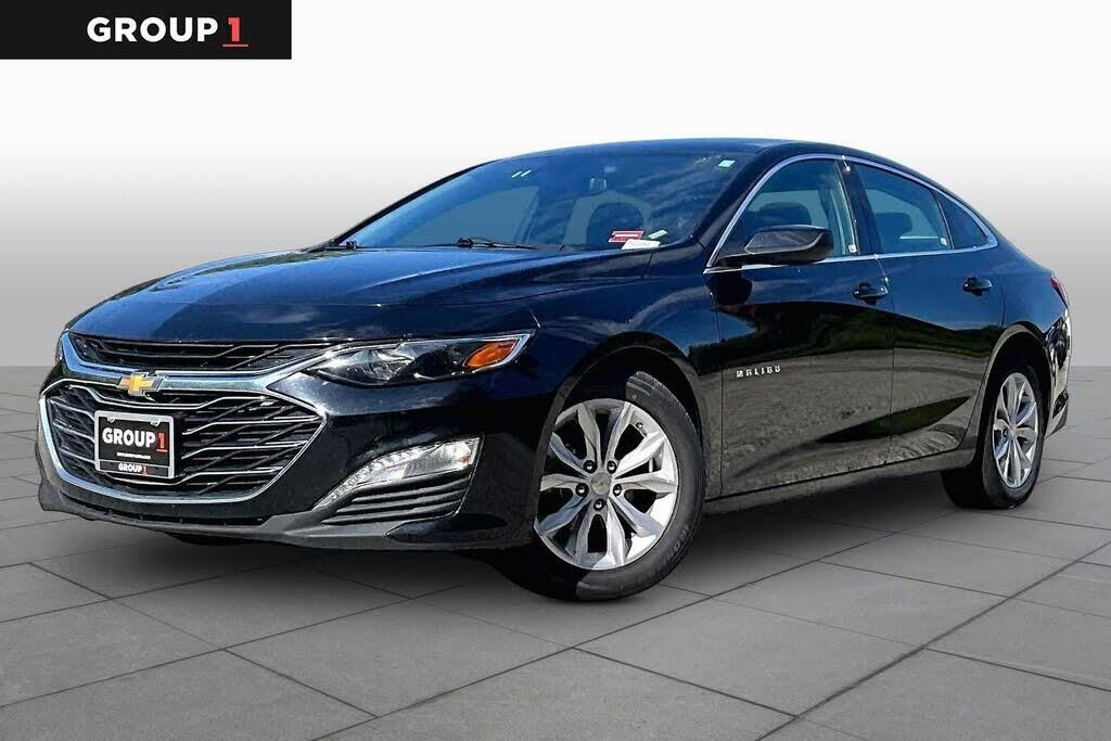 2024 Chevrolet Malibu LT — photo 1 of 1