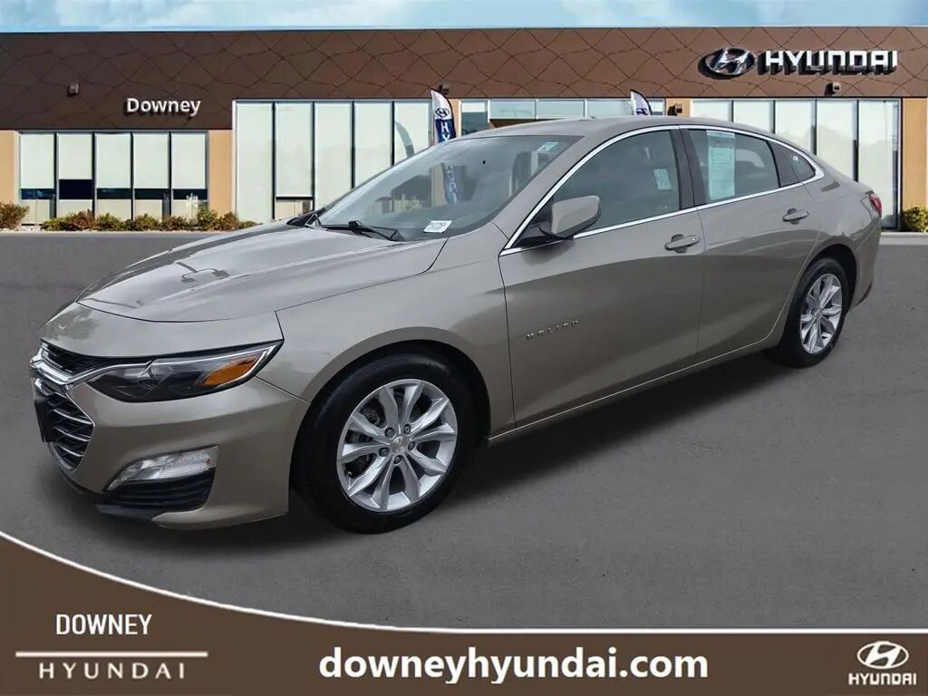 2023 Chevrolet Malibu LT — photo 1 of 27