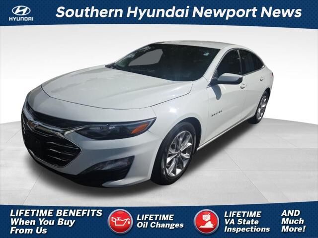 2025 Chevrolet Malibu LT — photo 1 of 1