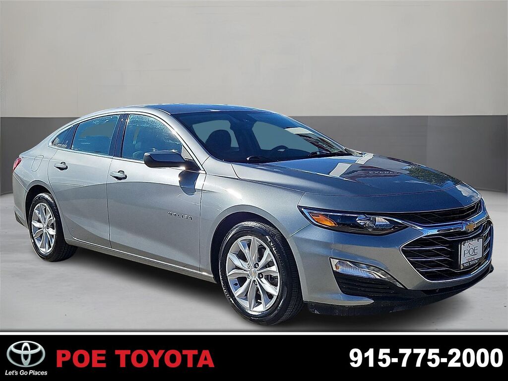 2025 Chevrolet Malibu LT — photo 1 of 11
