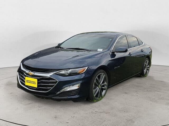 2022 Chevrolet Malibu LT — photo 1 of 2