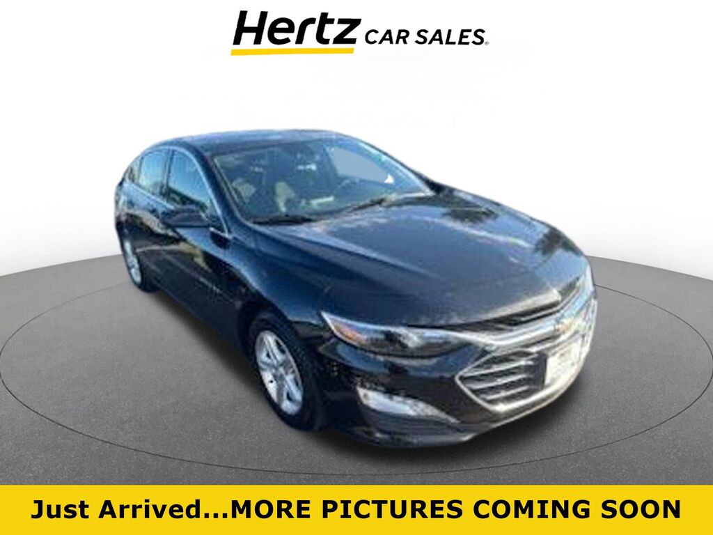 2023 Chevrolet Malibu LT — photo 1 of 1
