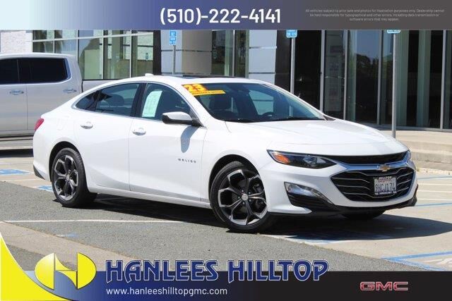 2023 Chevrolet Malibu LT — photo 1 of 36
