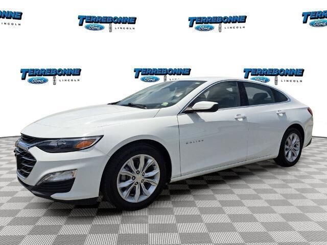 2024 Chevrolet Malibu LT — photo 1 of 26