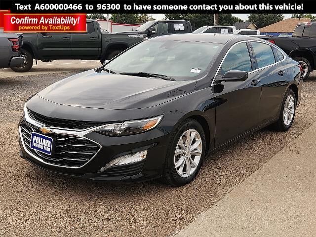 2025 Chevrolet Malibu LT — photo 1 of 24
