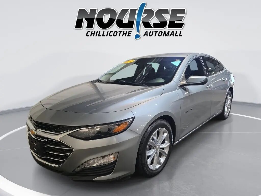 2023 Chevrolet Malibu LT — photo 1 of 13