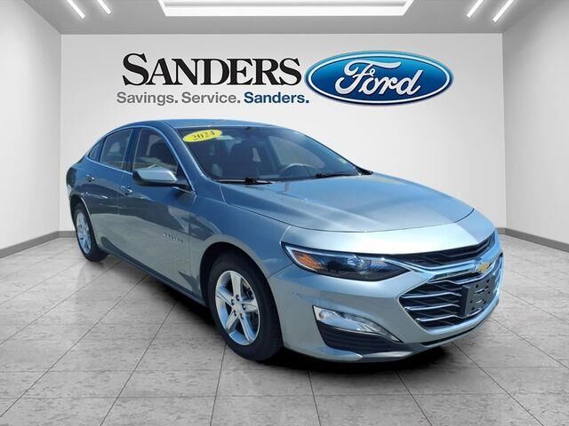 2024 Chevrolet Malibu LT — photo 1 of 26